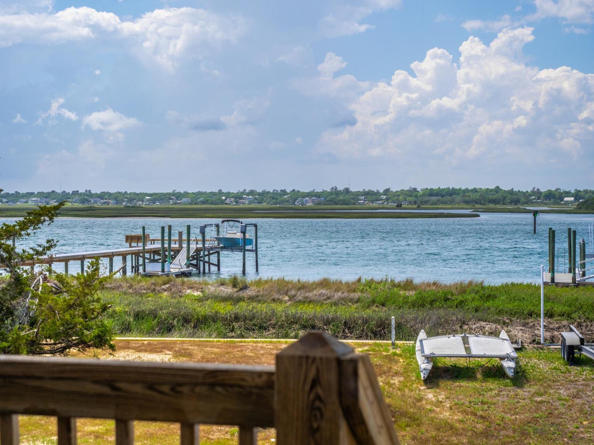 Sunset Villa Topsail Beach Exterior photo